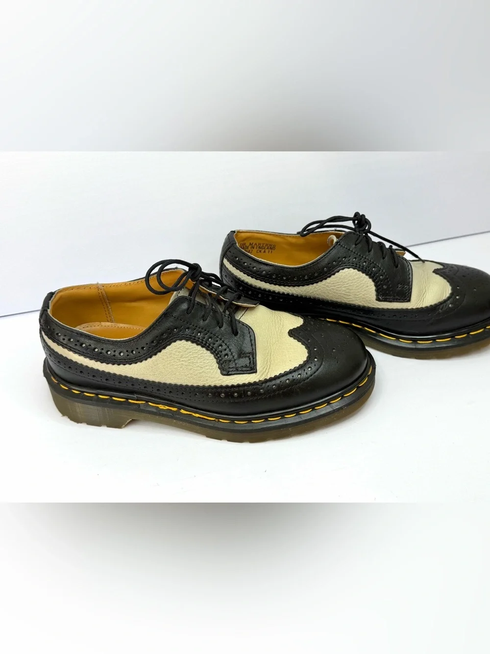 Dr Martens Made In England 3989 Wingtip Brogue Black White Leather Shoes W7 M6